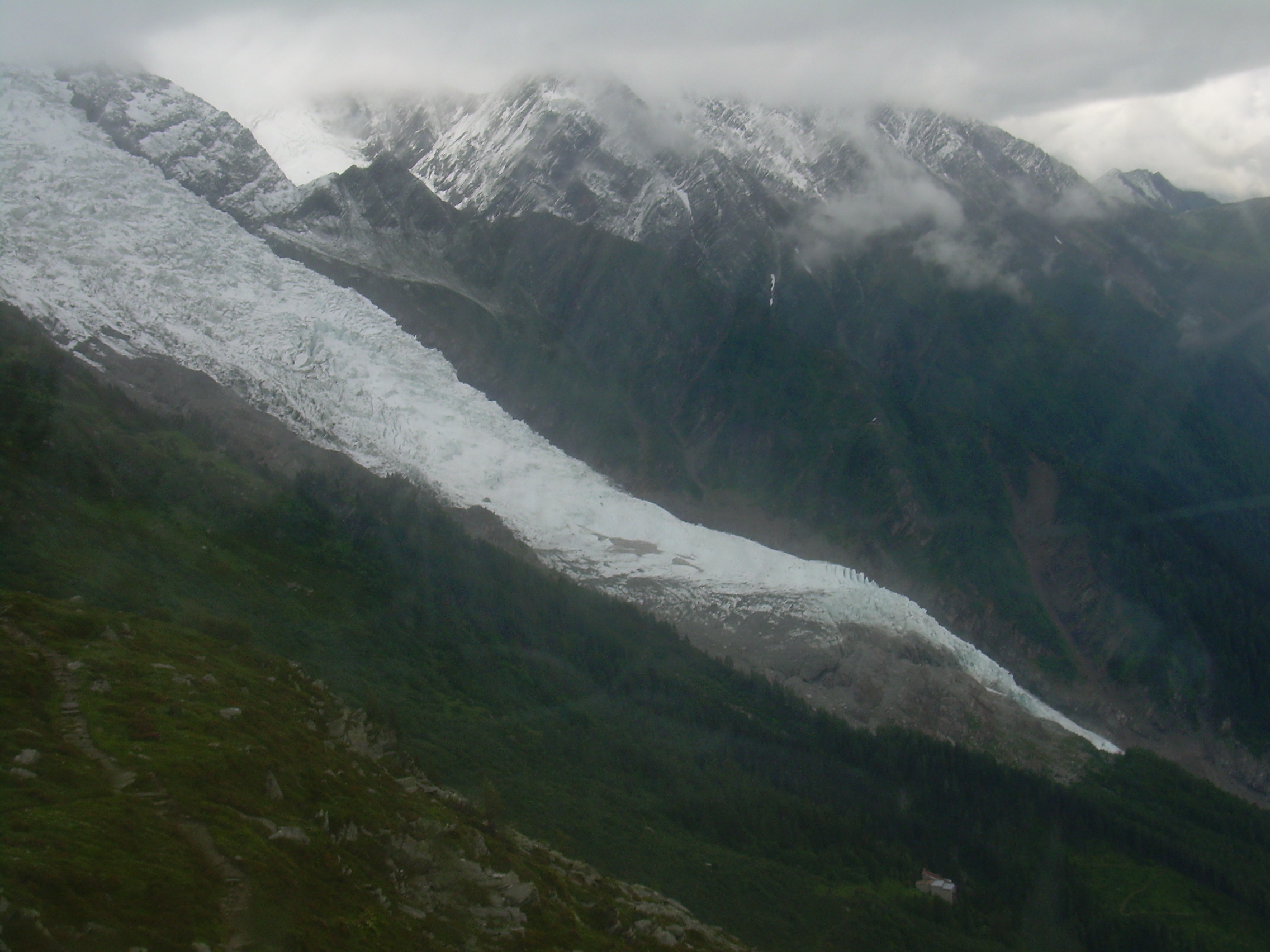 Mont Blanc glacier from Aiguille du Midi telepherique.JPG